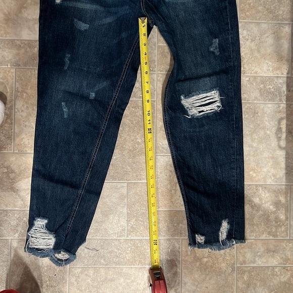 Wild Oak Boutique KanCan Distressed Blue Jeans - Picture 6 of 12